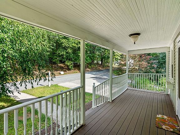 2nd image of 31 Rosemary Ave