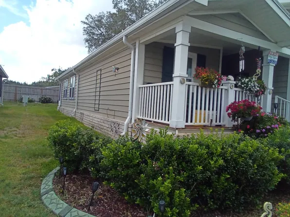 3941 Russian Olive Ln #498, Zephyrhills, FL 33541