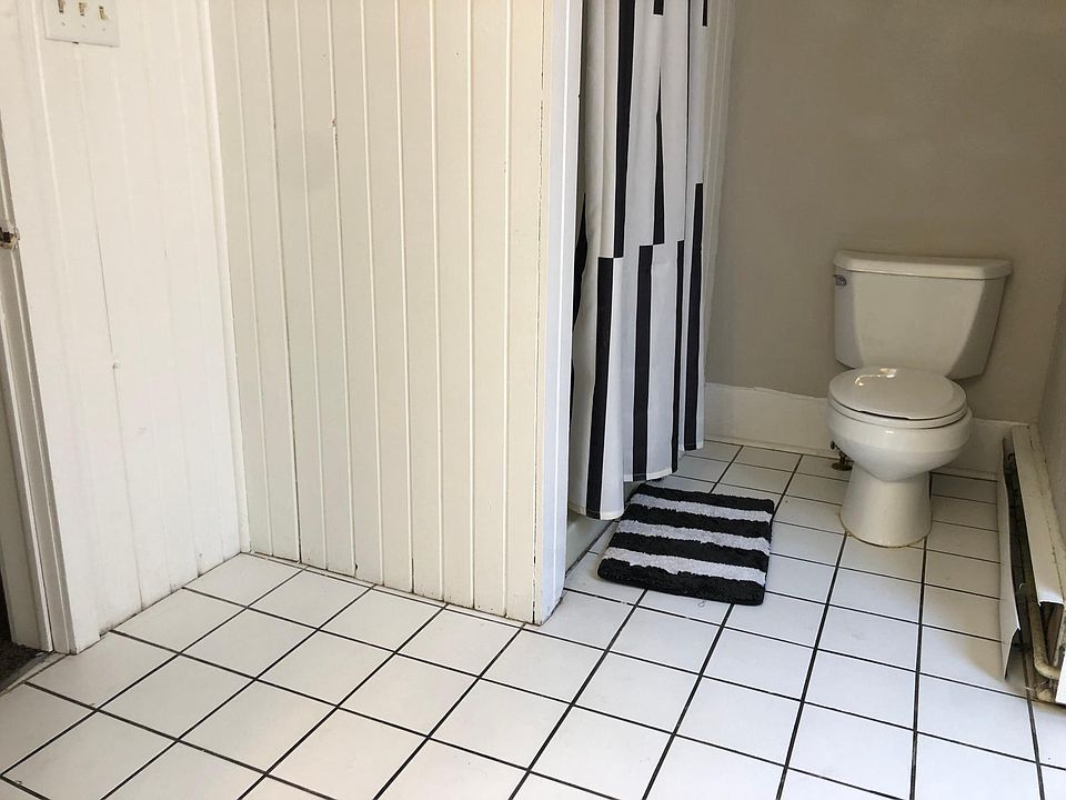 1st image of 2020 W Clybourn St Unit A