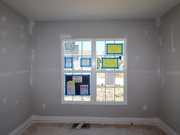 3rd image of 7939 Collins Dr