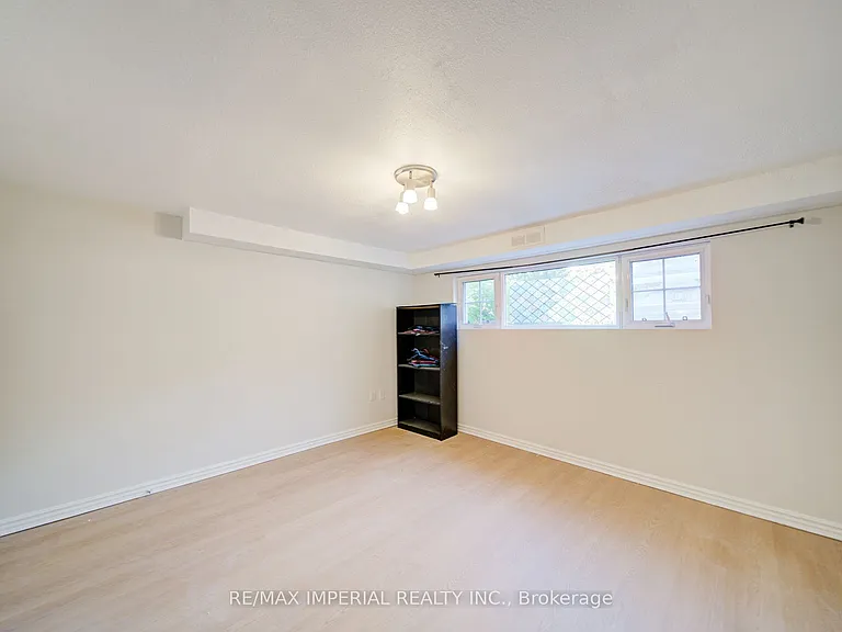 22 Miller Rd — Photo 23
