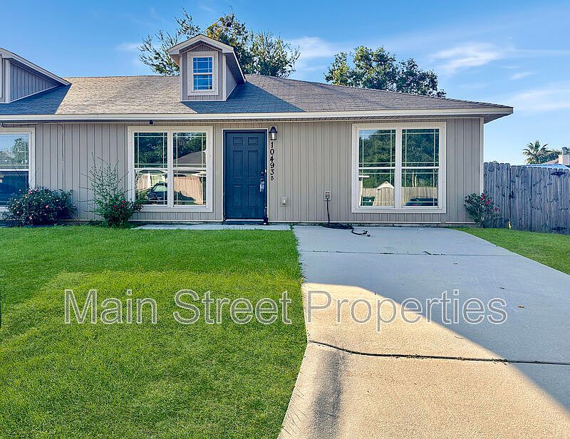 1st image of 10493 River Birch Dr