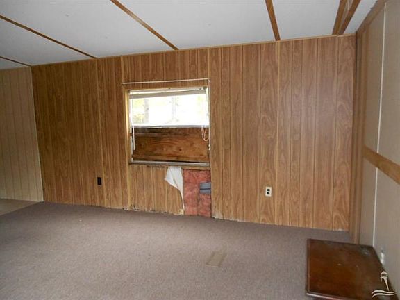 4th image of 2894 Meadowlark Lane