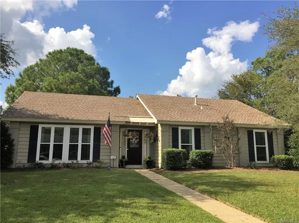 1318 Pampas Dr, Montgomery, AL 36117