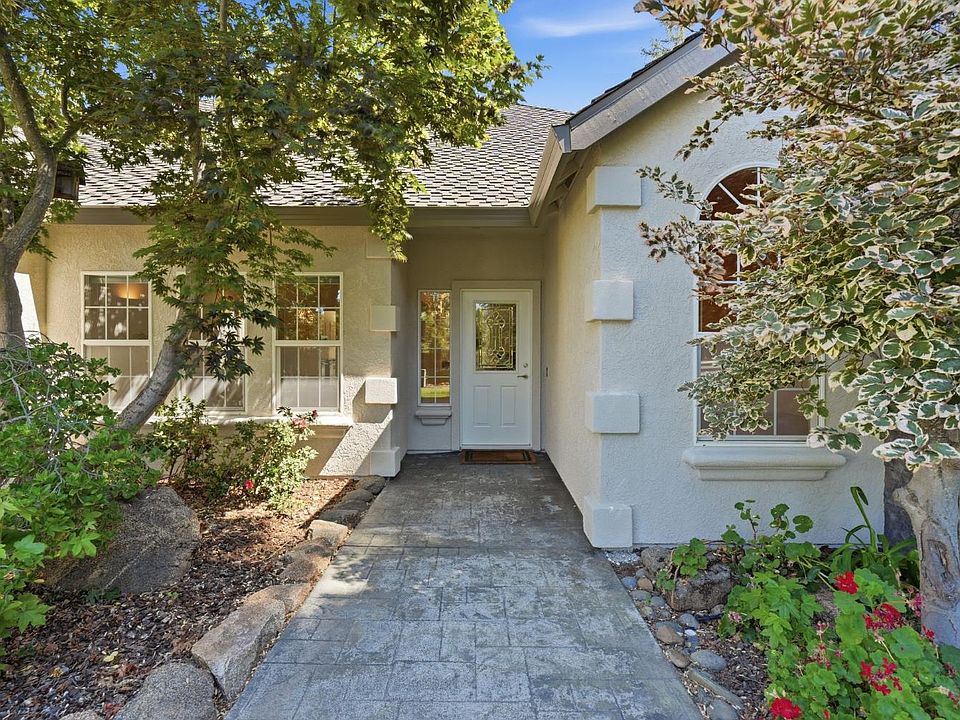 1st image of 8830 Balmoral Dr