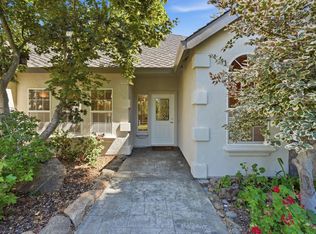 8830 Balmoral Dr, Newcastle, CA 95658
