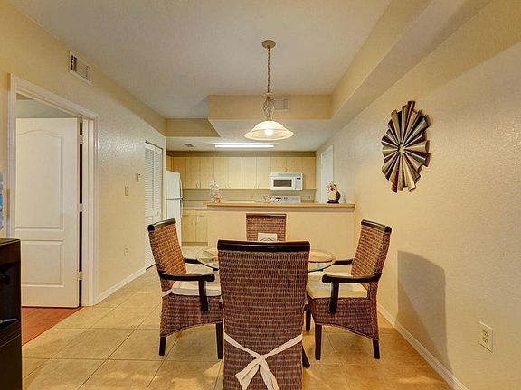 5th image of 168 SW Peacock Blvd APT 35-105