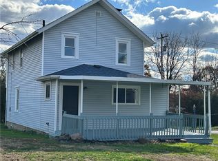 1739 N Water Ave, Hermitage, PA 16148