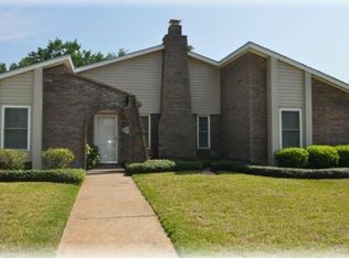 4925 High Meadow Dr, Corpus Christi, TX 78413