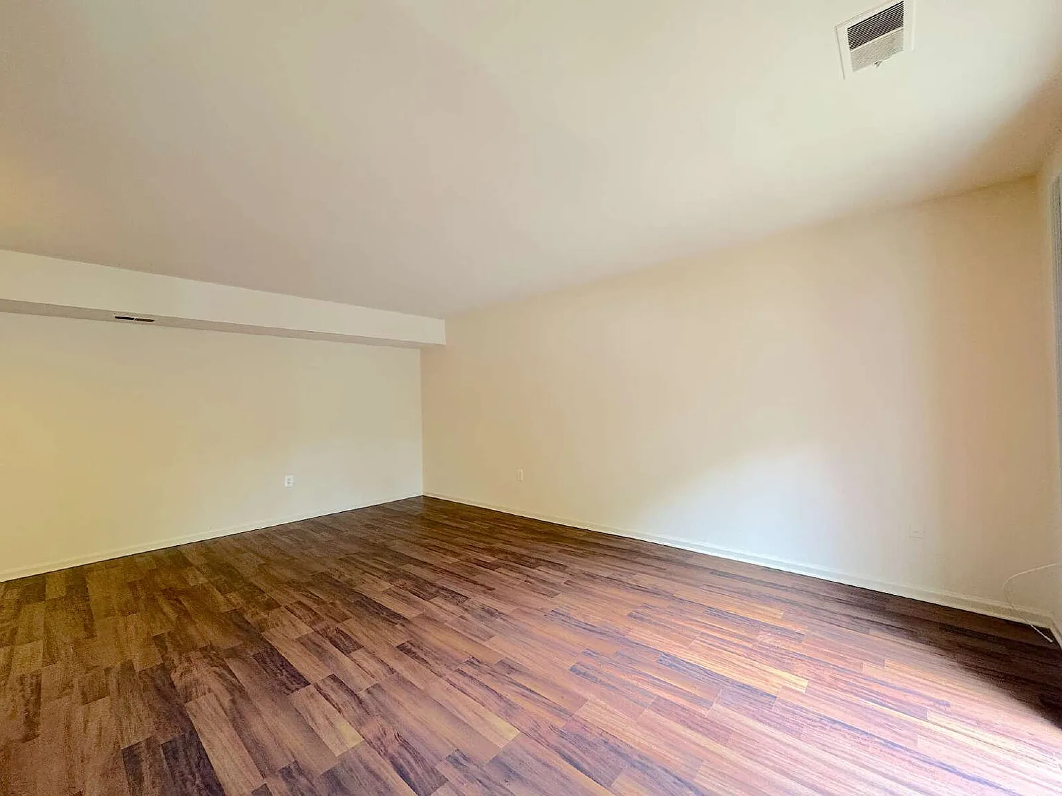 2 bed, 2.0 bath, $2,300 — Photo 2