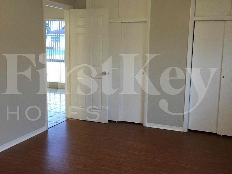 7925 Indigo St — Photo 16