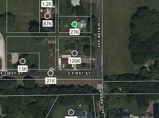 706 N Park Ave, Hillsboro, IN 47949