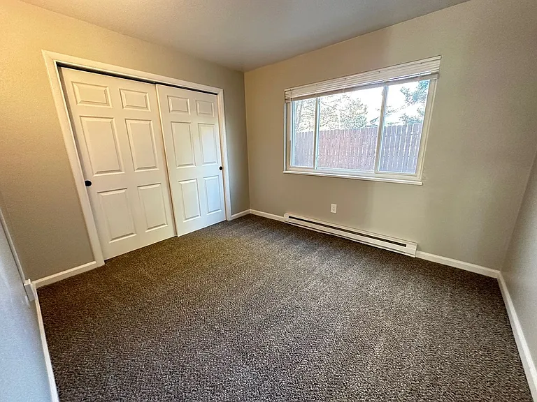 Stone Gate Apartments — Photo 51