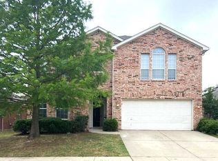 4225 Summer Star Ln, Fort Worth, TX 76244
