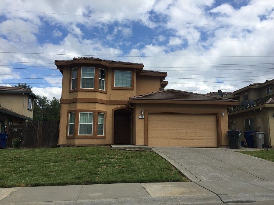 1st image of 70 Morell Ct