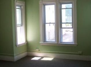 29 Columbia St #2, Worcester, MA 01604