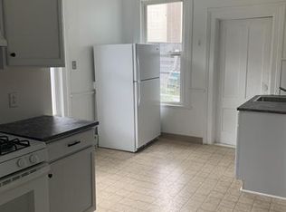 450 Main St #D, Winsted, CT 06098