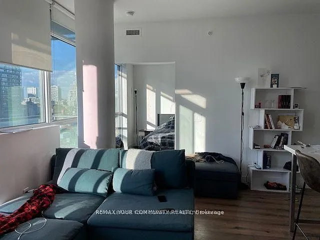 39 Sherbourne St #1108 — Photo 6