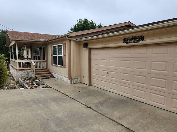 5th image of 131 Buckboard Dr