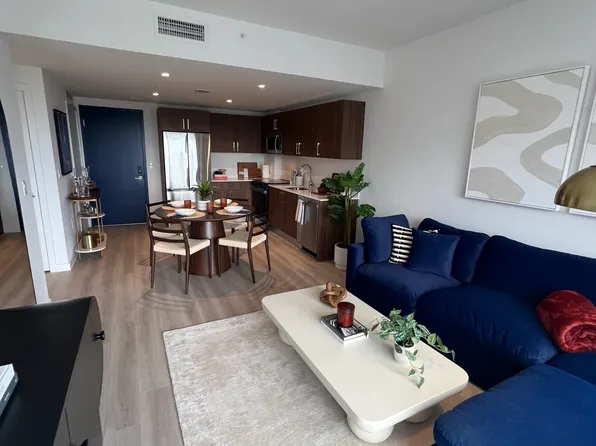 4015 NW 9th St #239, Miami, FL 33126