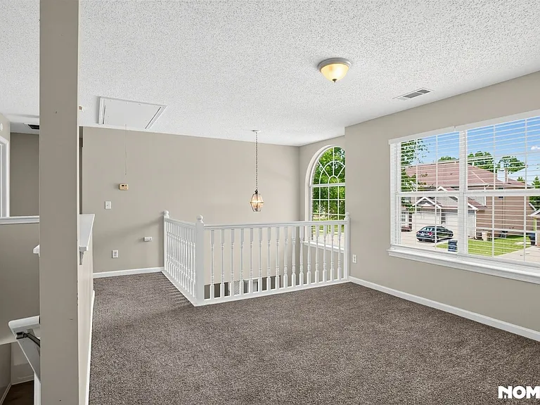 3693 Arminto Dr — Photo 21