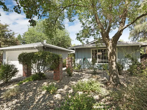 2825 Seine Ave, Davis, CA 95616