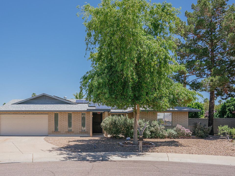 1st image of 3720 W Cochise Dr