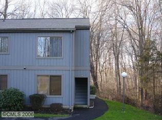 64 Stony Hill Vlg, Brookfield, CT 06804
