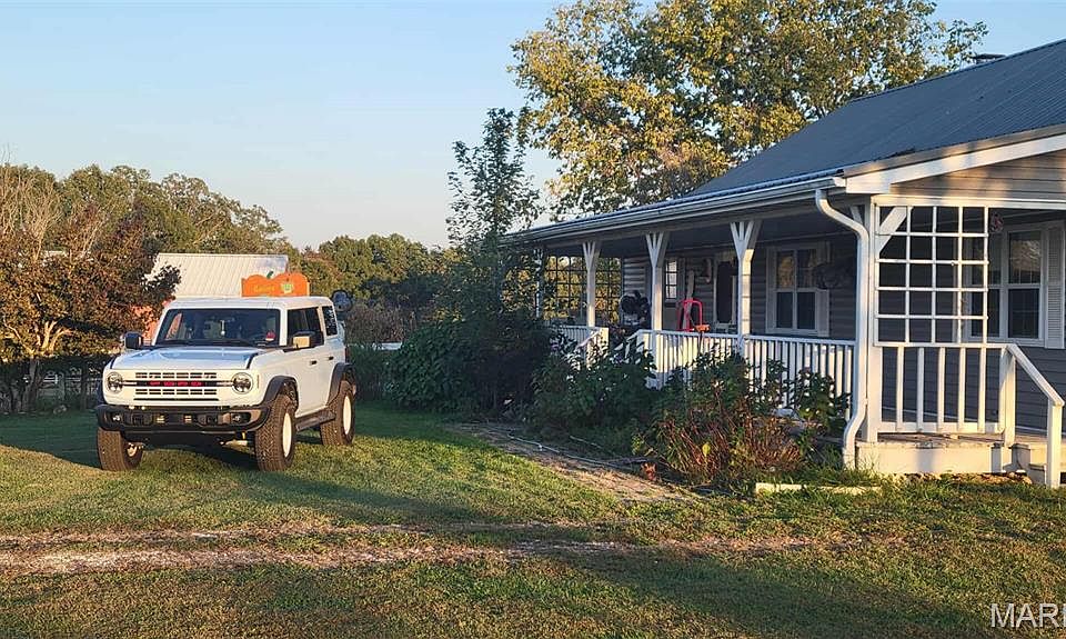 1st image of 4211 County Road 4110