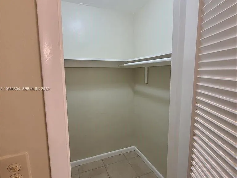 140 Royal Palm Rd #107 — Photo 13