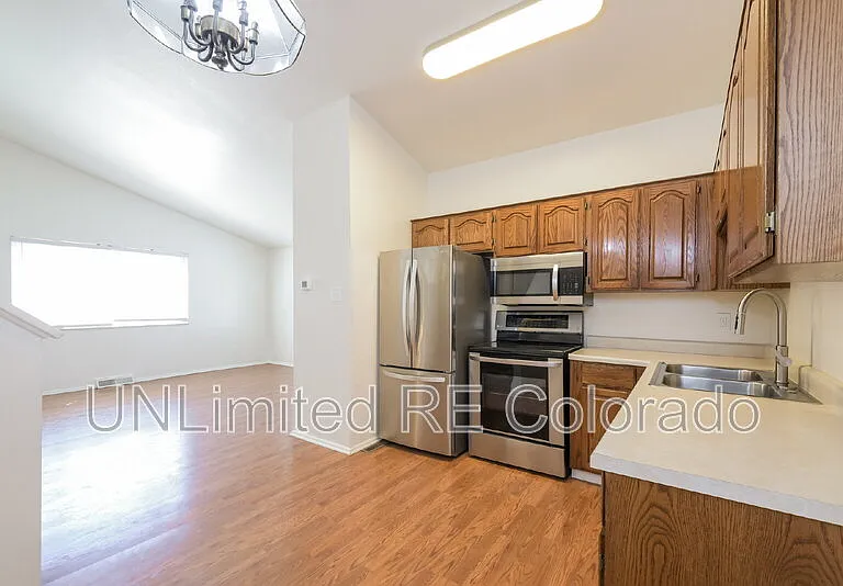 9130 Osceola St — Photo 6