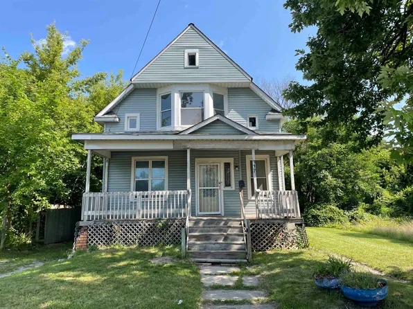 317 Carroll St, Saginaw, MI 48607