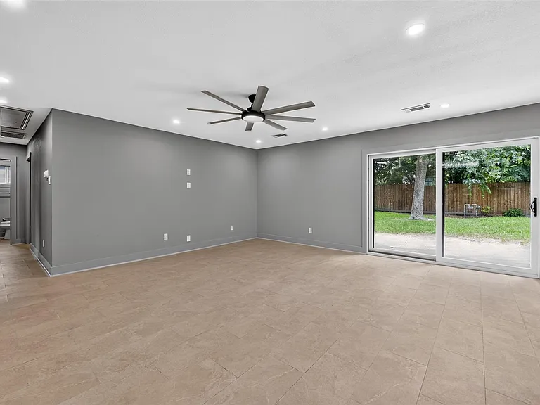 4131 Knotty Oaks Trl — Photo 3