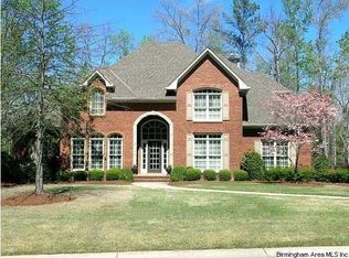 1098 Lake Colony Ln, Vestavia, AL 35242