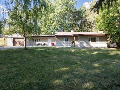 963 Harding St NW, Grand Rapids, MI, 49544