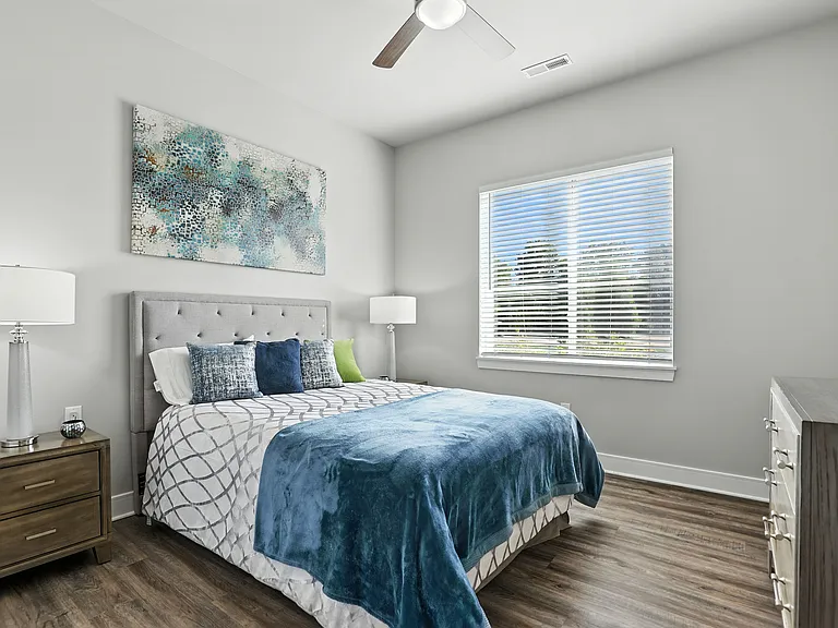Cliff Cave - One Bedroom
