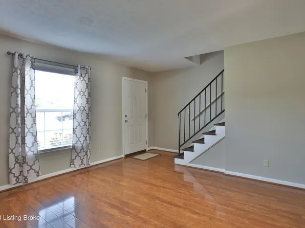 1362 Herr Ln, Louisville, KY 40222