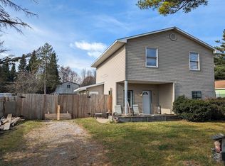 2295 N Huron Rd, Pinconning, MI 48650