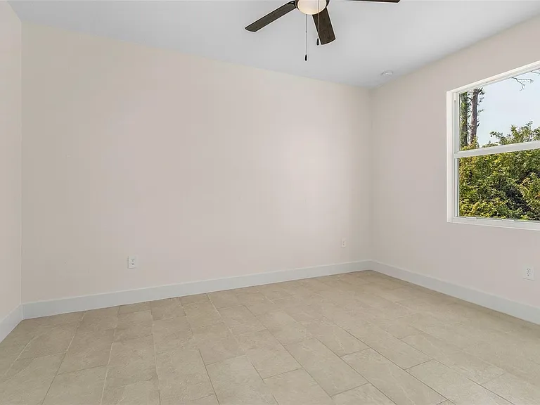 162 Apollo Dr — Photo 12