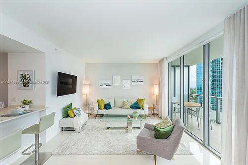 1300 Brickell Bay Dr #2900 Photo 1