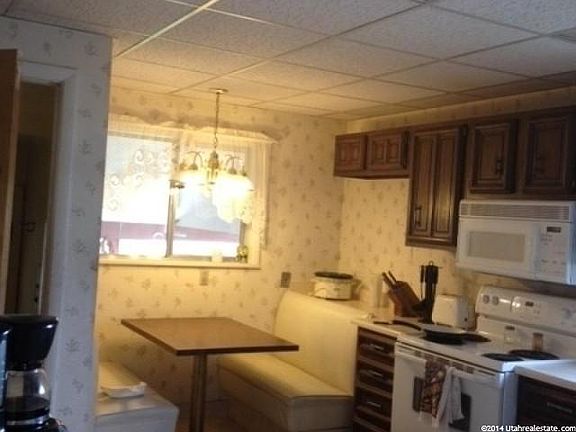 2nd image of 702 Grant St