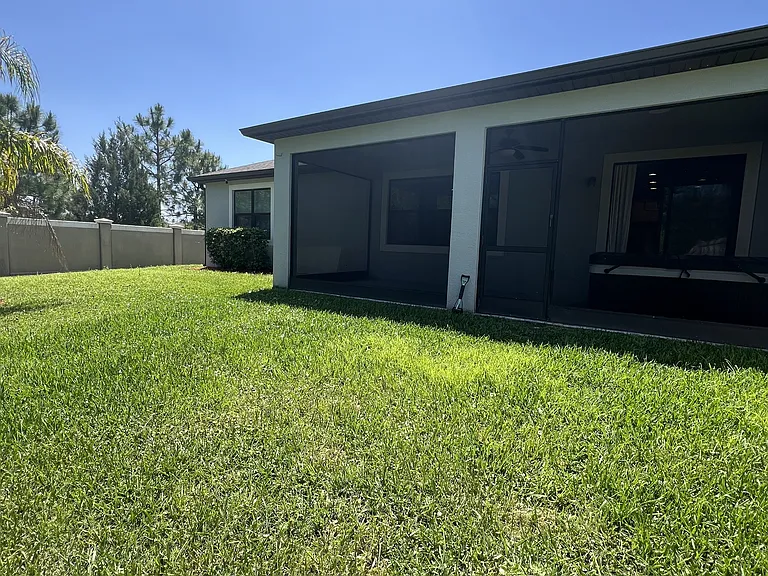 7942 Roma Dune Dr — Photo 18