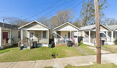940 Eddie Robinson Sr Dr Photo 1