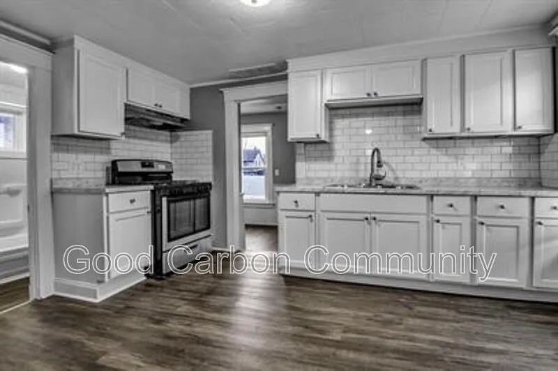26 Johnson St #2