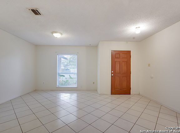 3rd image of 2318 Mission Forest St