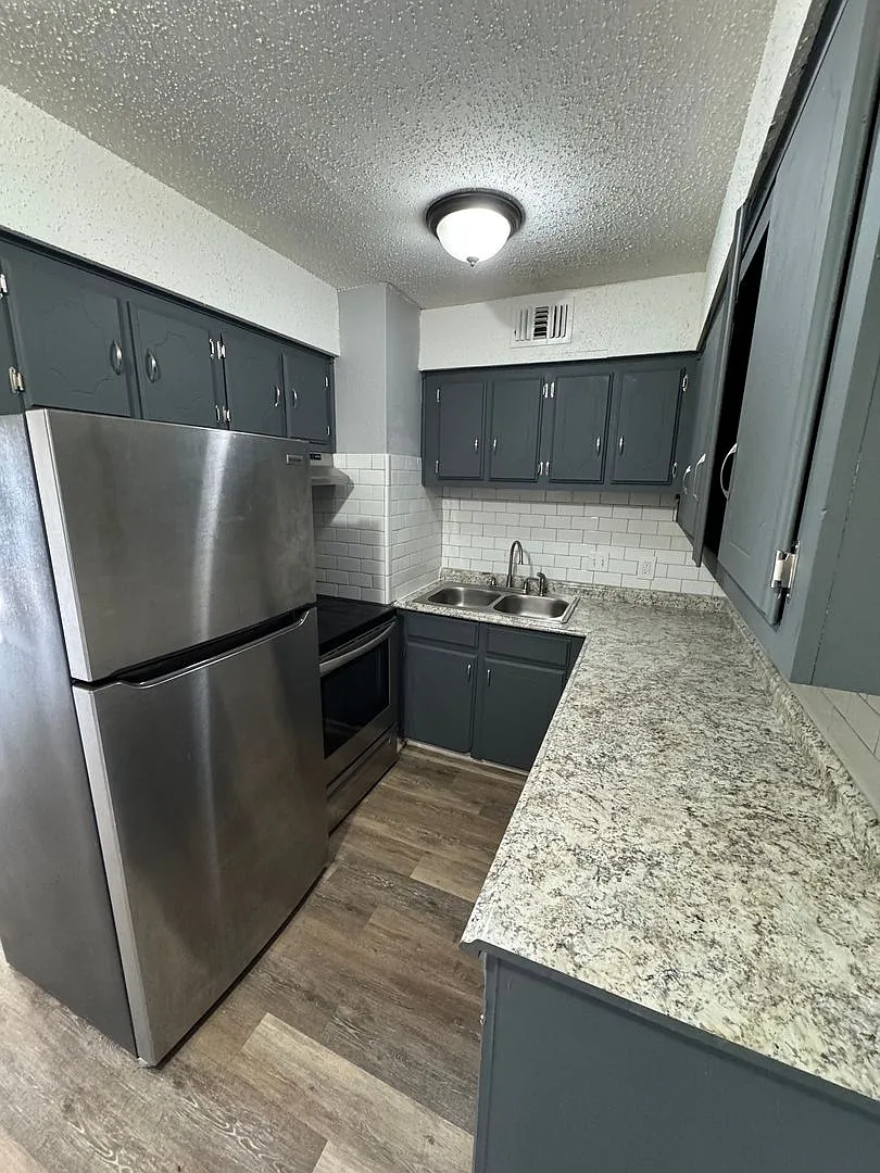11311 Mara Lynn Rd — Photo 3