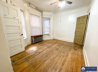 1113 H St #A2, Lincoln, NE 68508