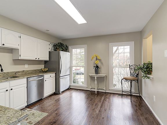 5th image of 4130 Meadow Field Ct