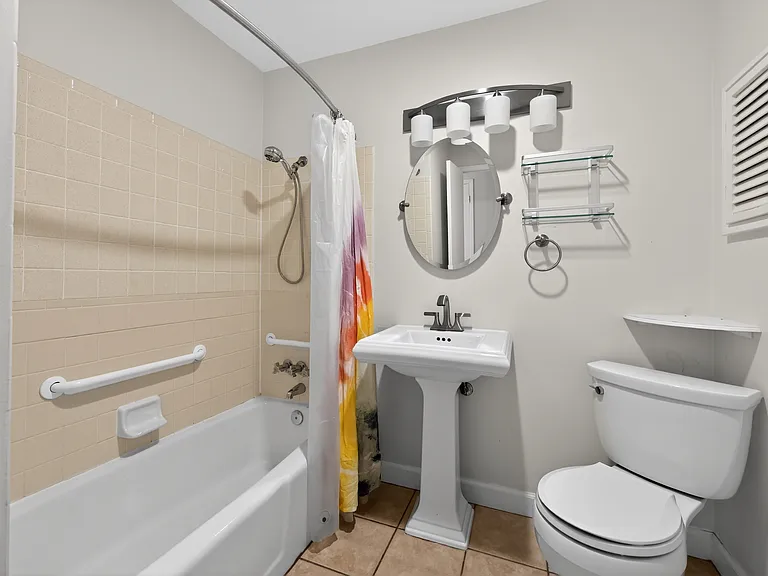 6700 La Salle Dr — Photo 25