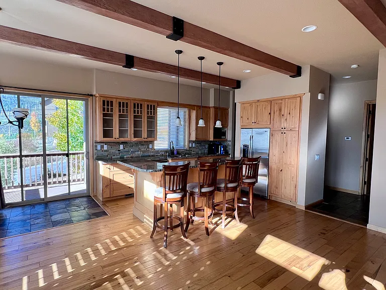 720 Mule Deer Cir — Photo 7